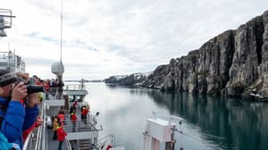 Hurtigruten MS Spitsbergen Observation Decks 0.JPG